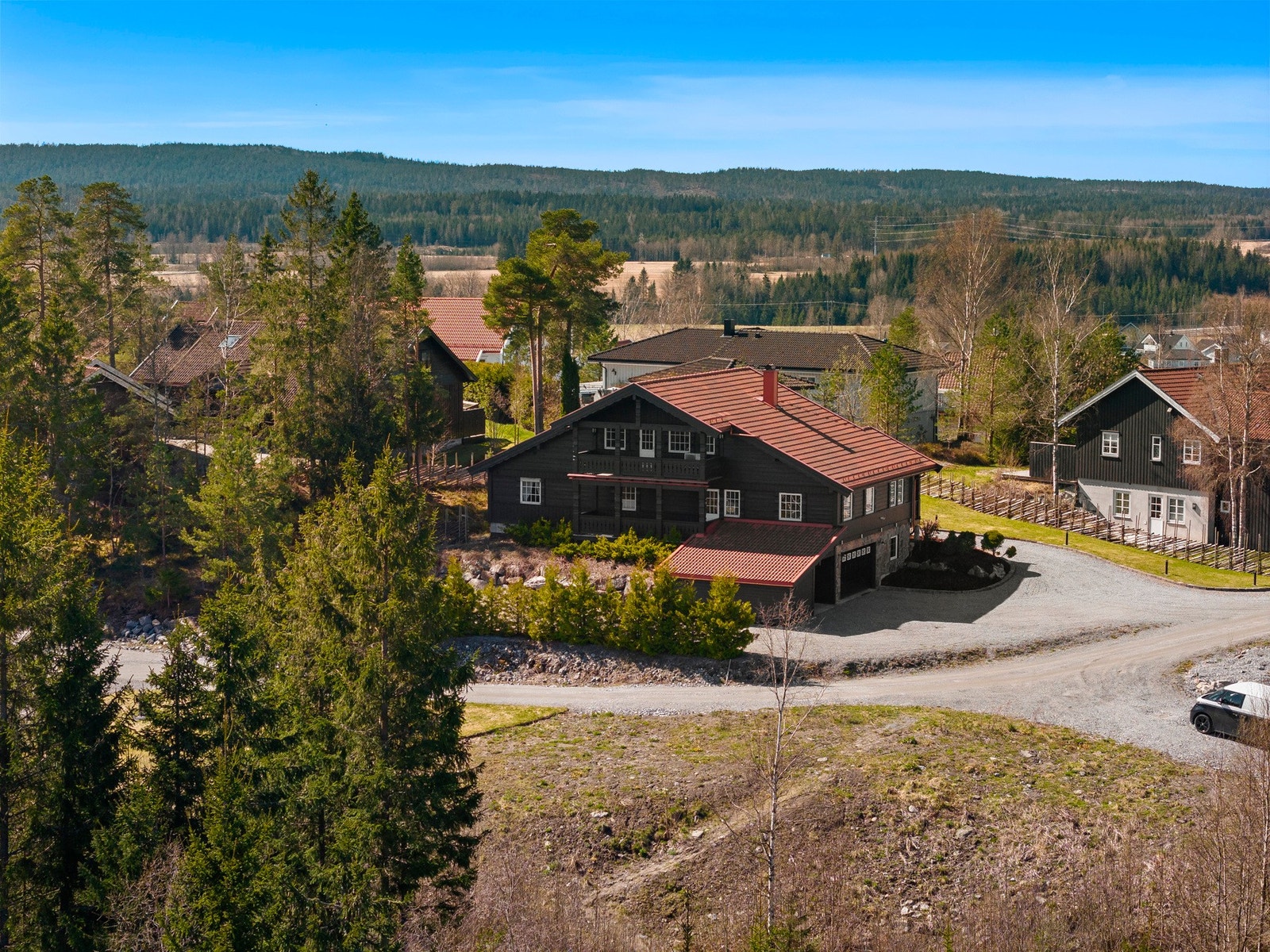 Stor tomt på 1.425 kvm. Galleribilde