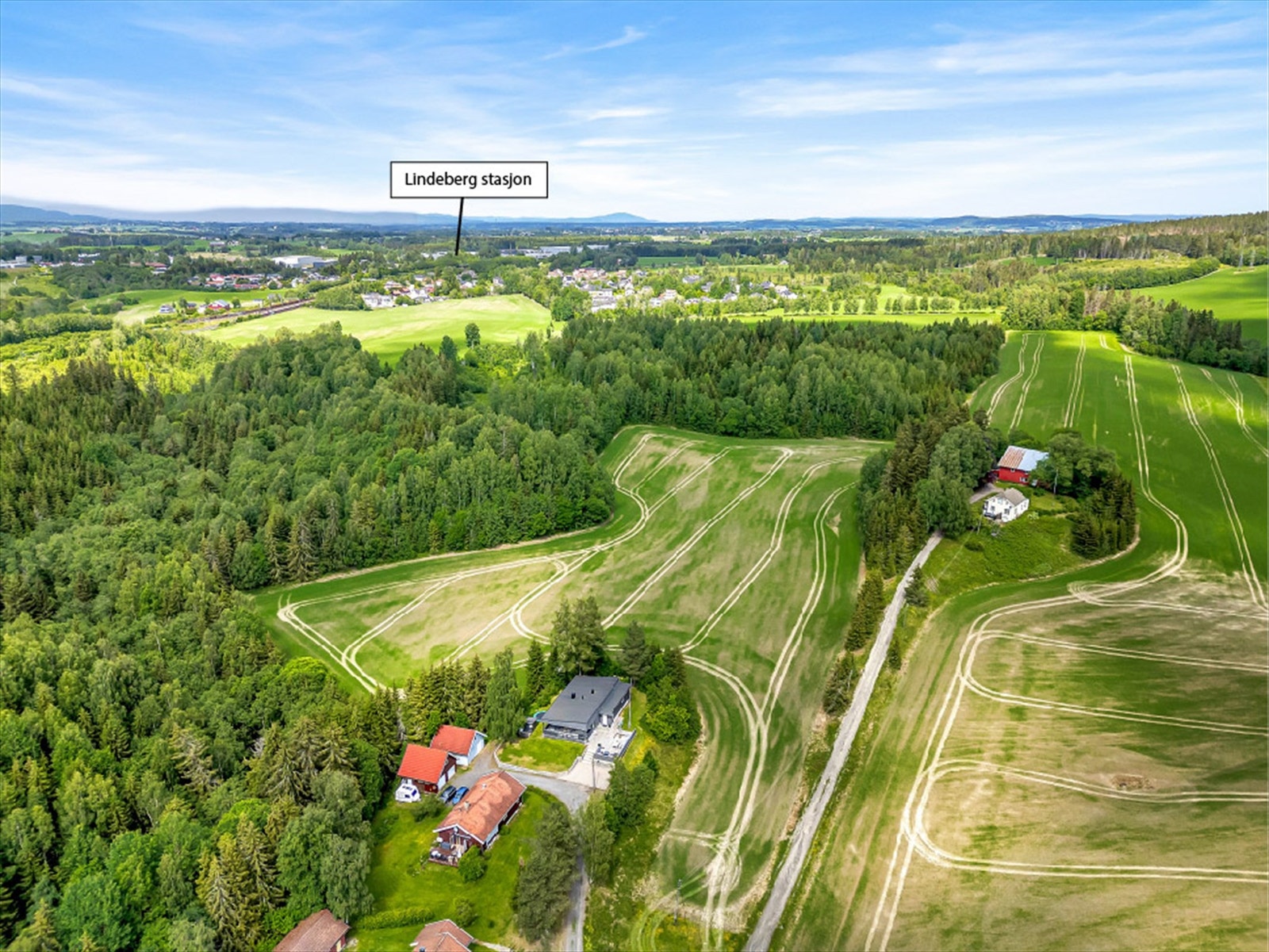 Boligen ligger også med kort avstand til Lindeberg togstasjon Galleribilde