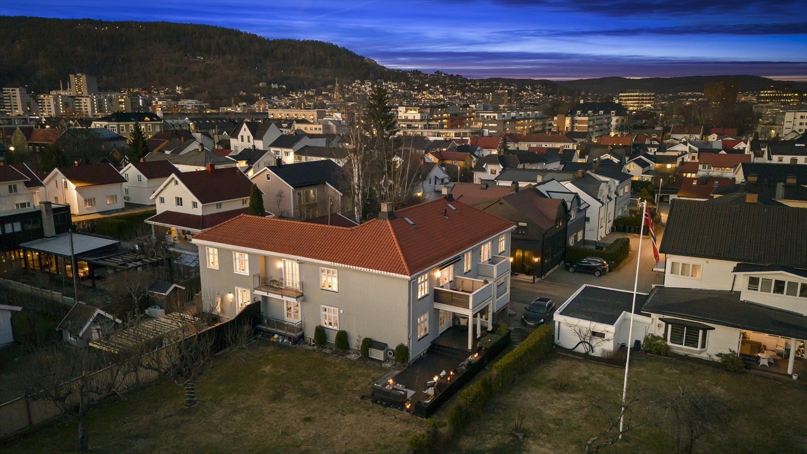 Boligen fremstår som velholdt og ivaretatt. Galleribilde