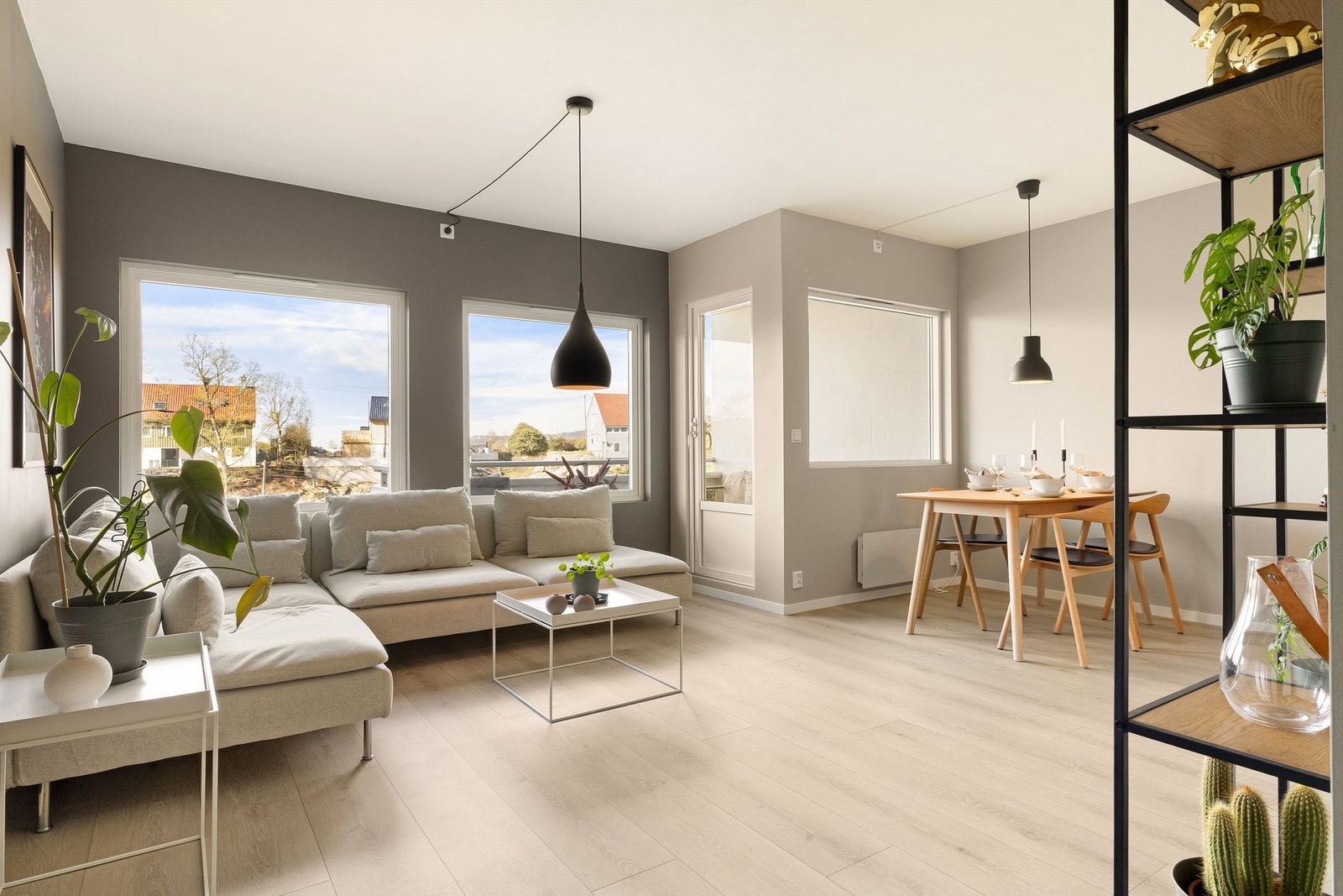 Velkommen til Nylandsveien 18 presentert av Vaarin Sanden v/ Eiendomsmegler Krogsveen. Foto: Stian Inderhaug Galleribilde