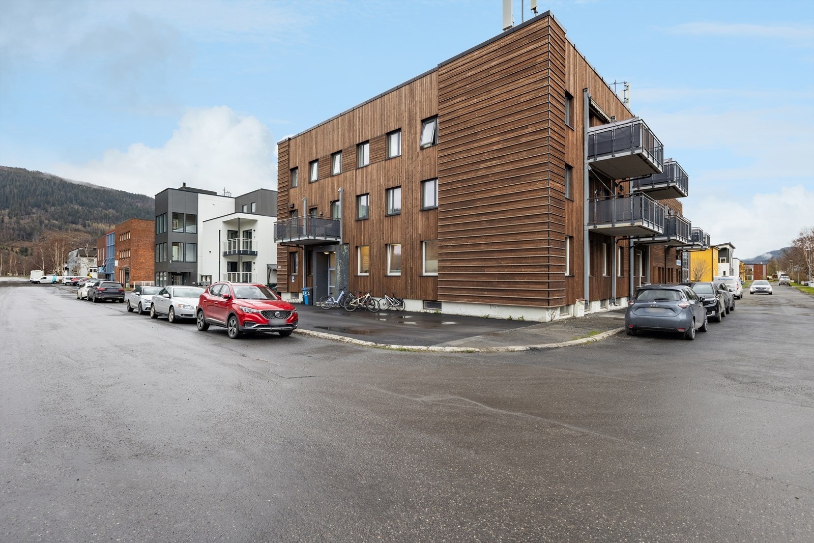 Fasade, Fotograf Mikal Børsheim Galleribilde