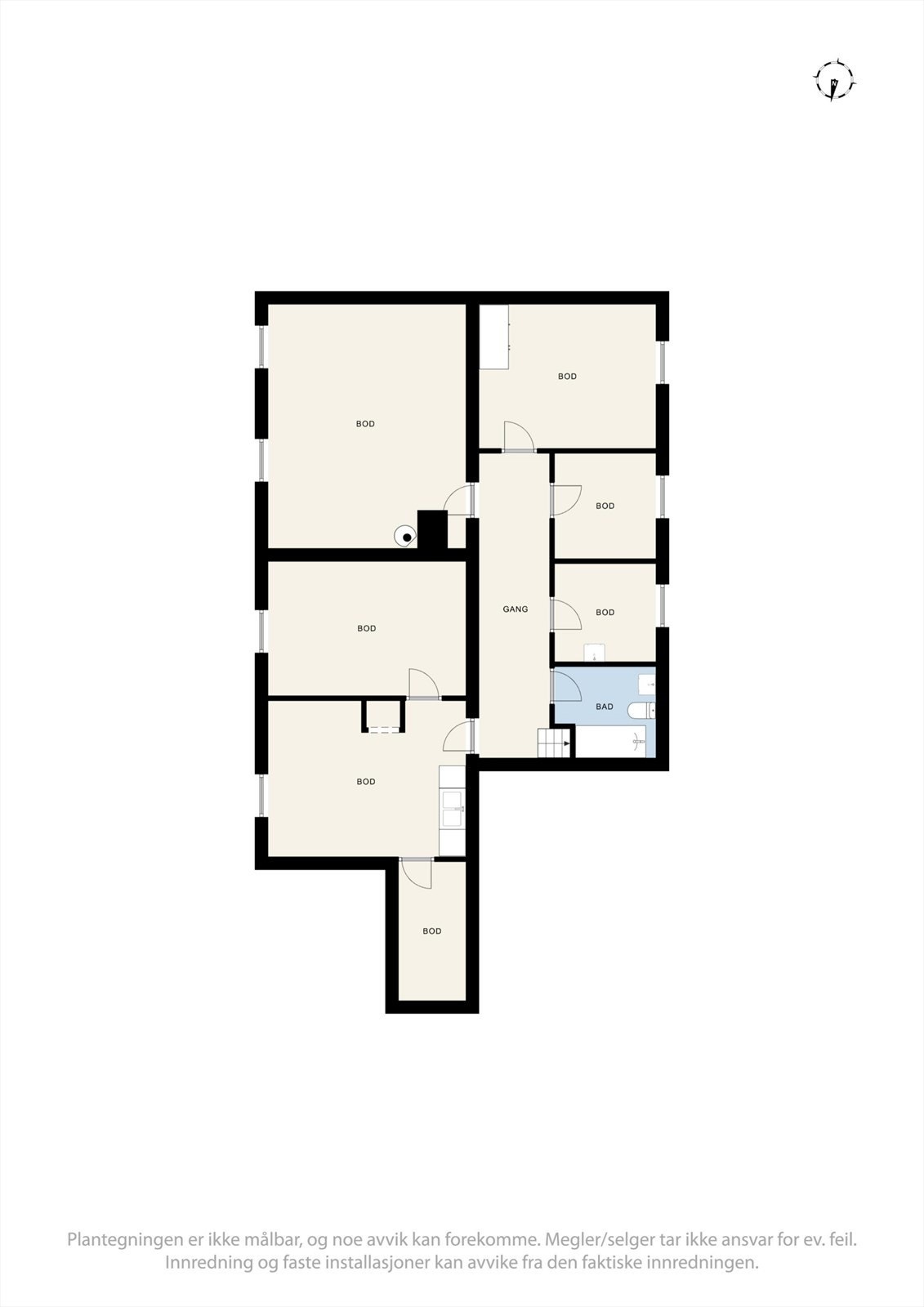 Kjelleretasjen er innredet med flere rom, inkludert bad, vaskerom og rikelig med bodplass. Galleribilde