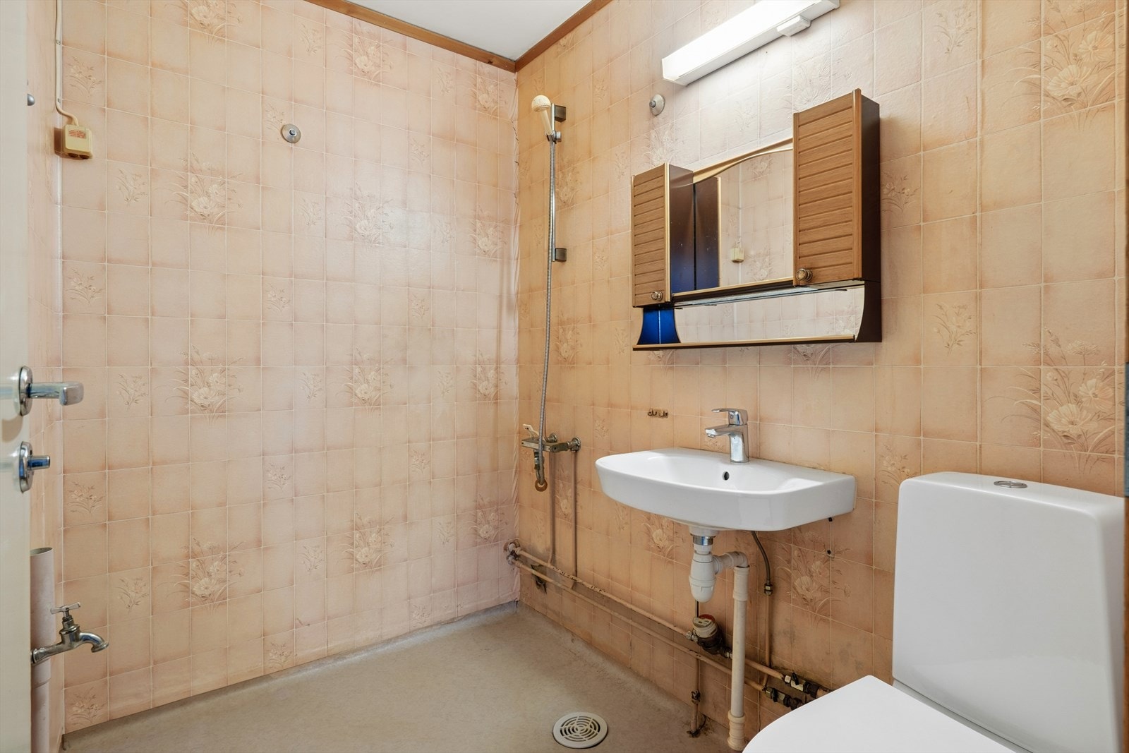 Badet er funksjonelt, men av eldre dato, og er klart for en oppgradering. Galleribilde