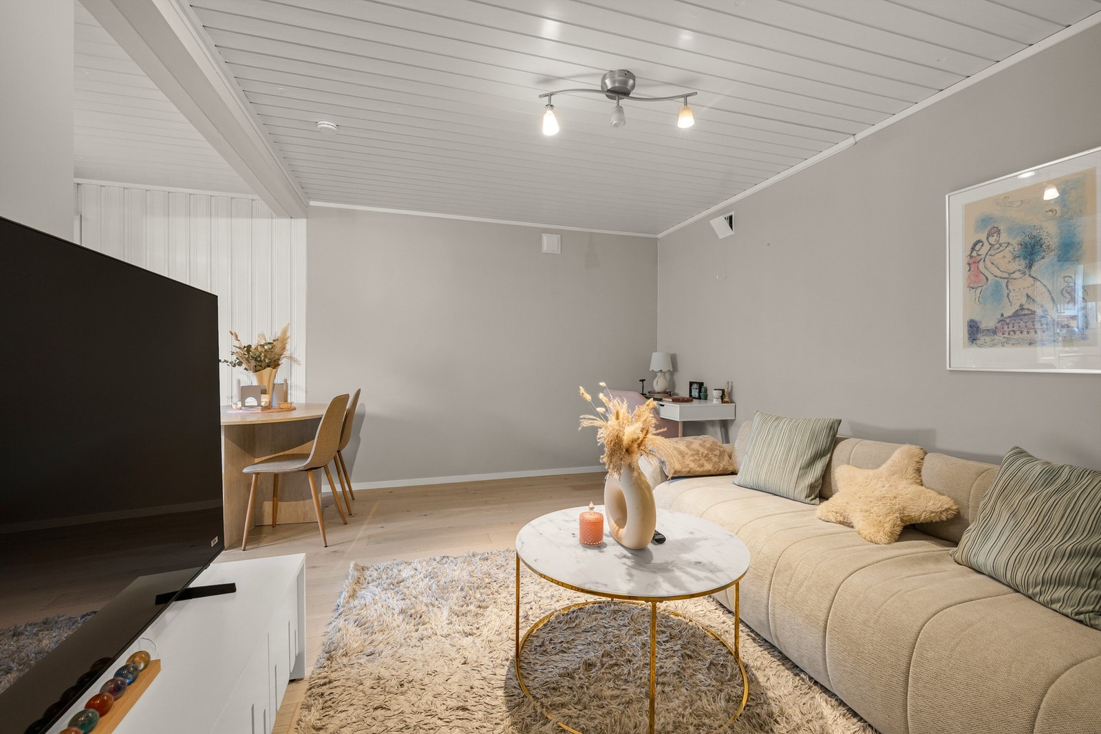 Kjellerstue pusset opp i 2019 Galleribilde