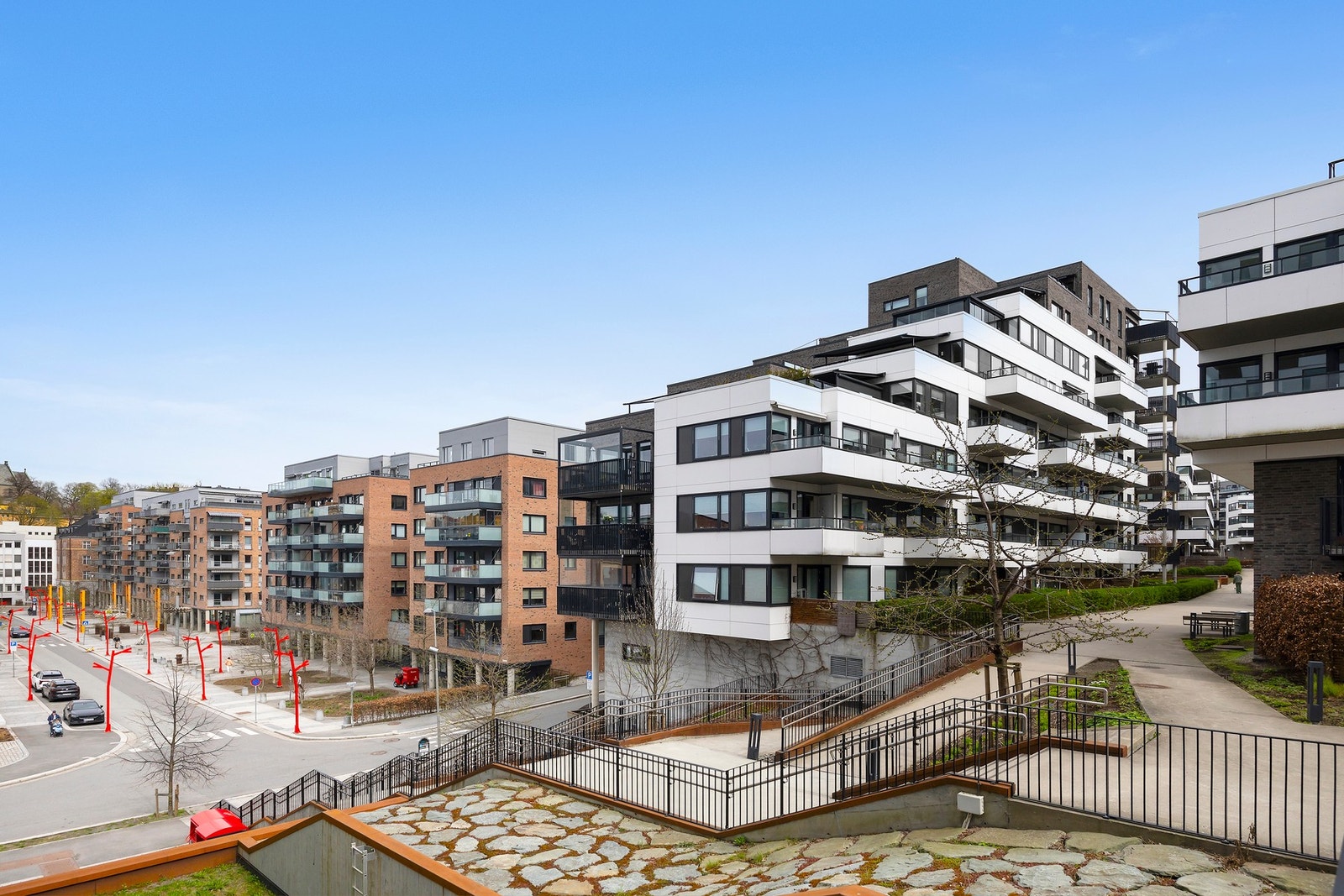 Leiligheten har en sentral, men tilbaketrukken beliggenhet ikke langt fra Oslo sentrum Galleribilde