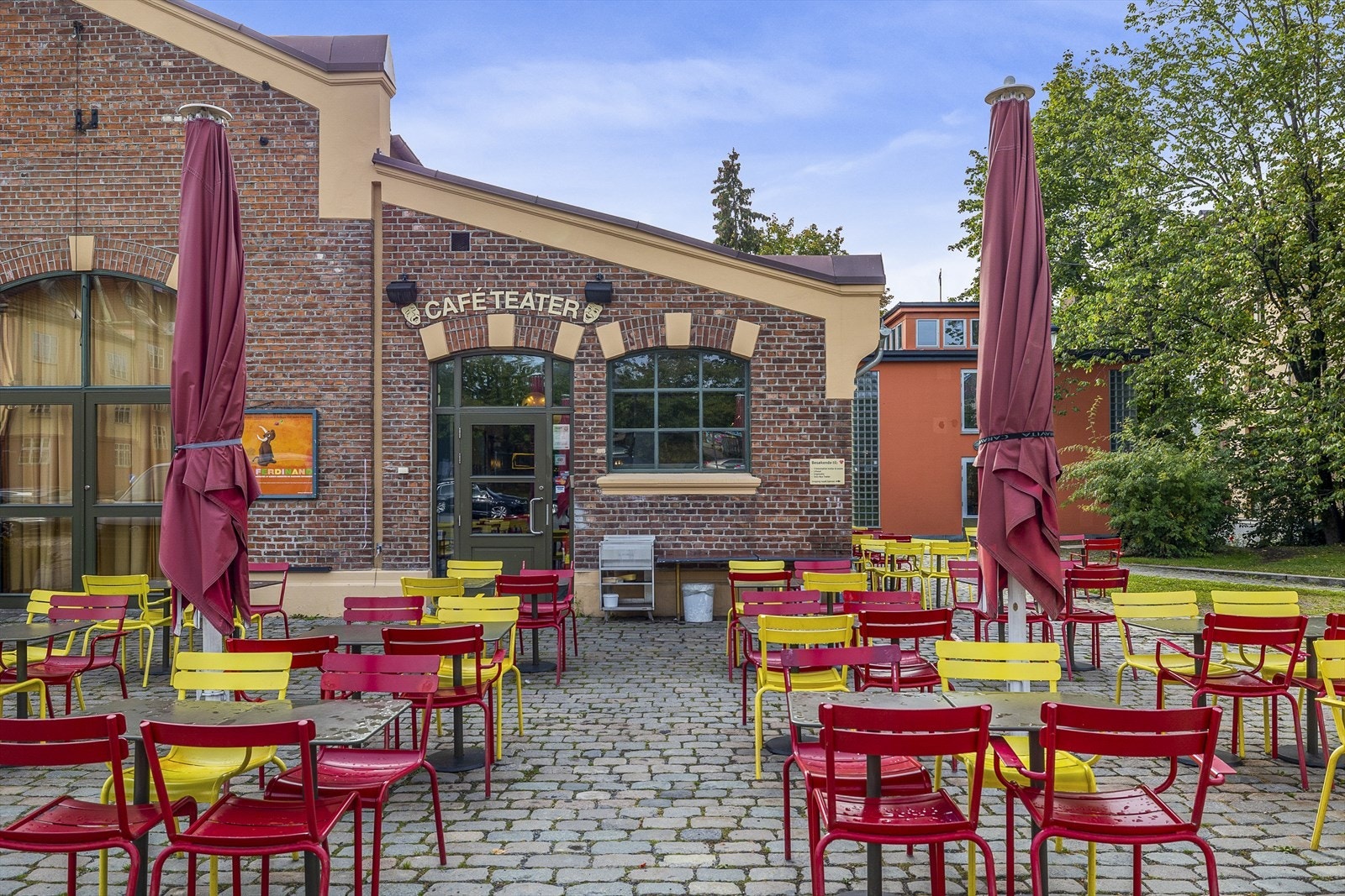 Cafeteater på Torshov byr på en intim og uformell møteplass for kultur, mat og hyggelig stemning i nabolaget. Galleribilde
