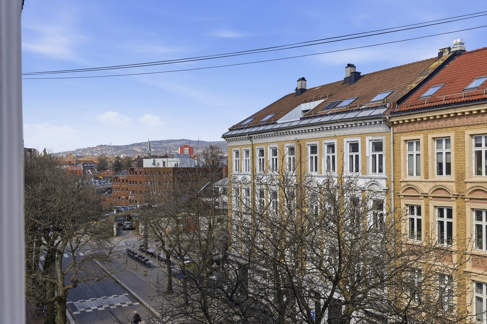 Fin utsikt fra soverommet. Galleribilde