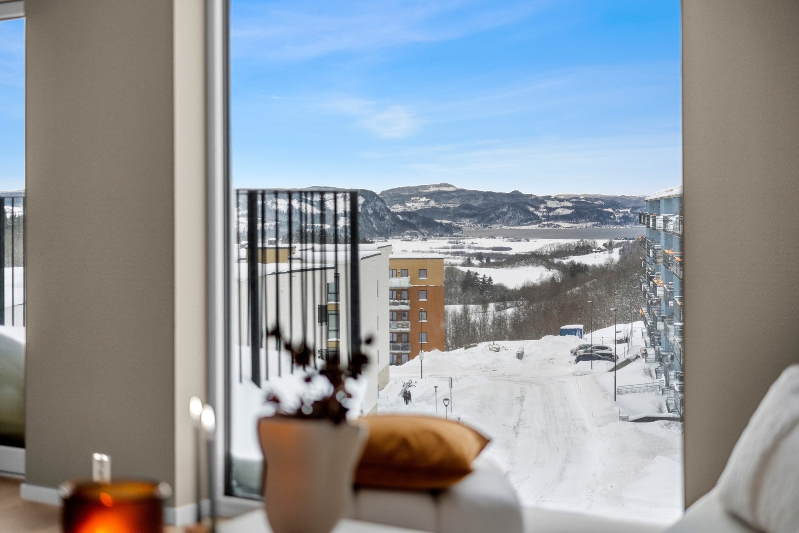 Flott utsikt utover Gaulosen Galleribilde