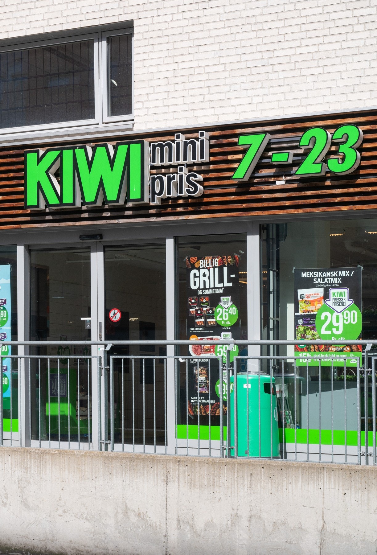 Kiwi like i nærheten, åpent til kl. 23 Galleribilde