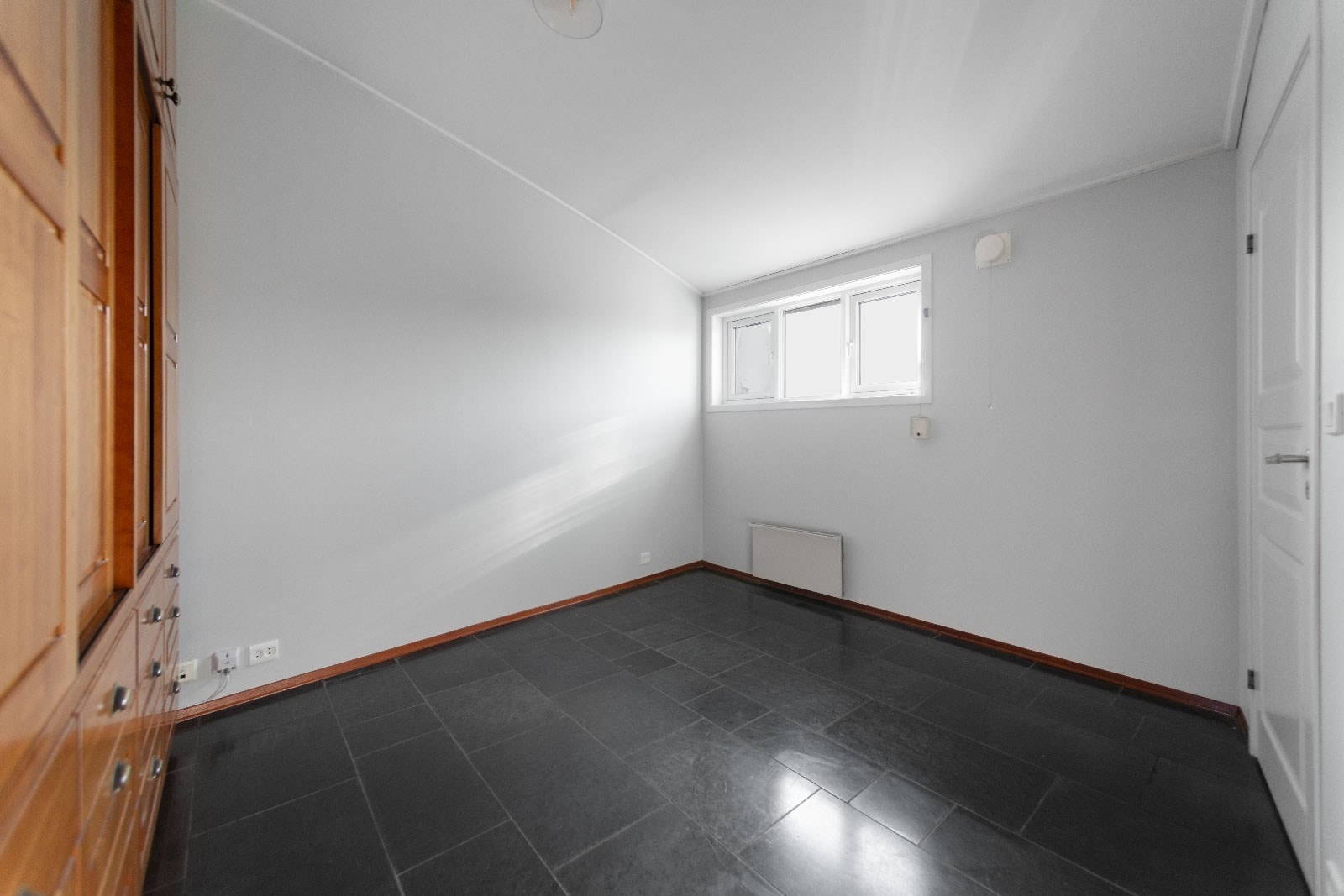 Hovedsoverom med eget stor bad/wc. Galleribilde