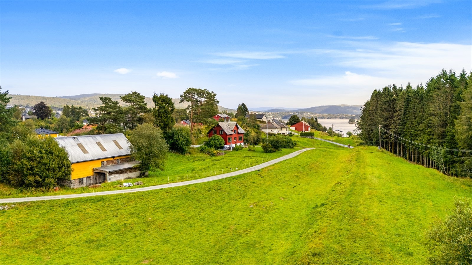 Velkommen til Skarpenesvegen 94! Foto: Stian Inderhaug Galleribilde