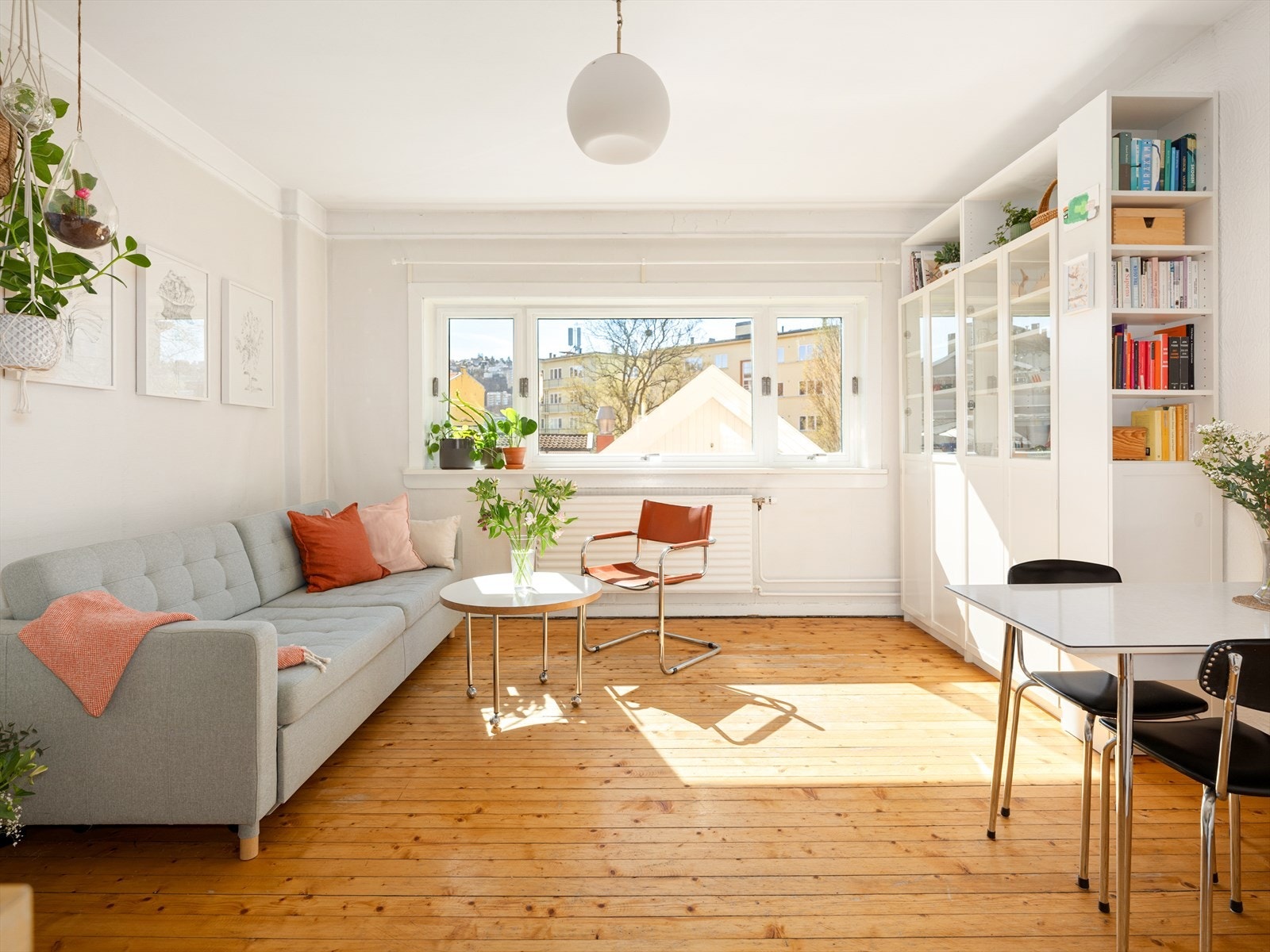 Velkommen til denne herlige leiligheten i Enebakkveien 20B! Foto: Magnus Bjørnerud. Galleribilde