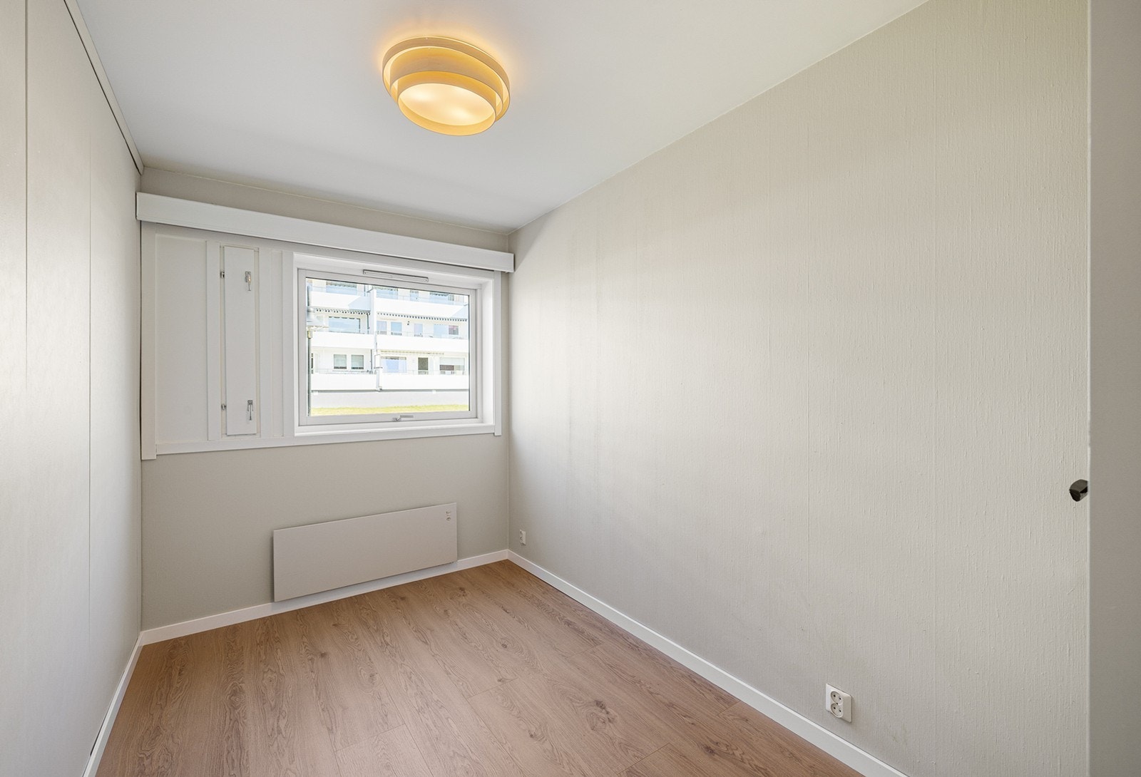Soverom 3 - Rommene egner seg godt som barnerom, gjesterom eller hjemmekontor. Galleribilde