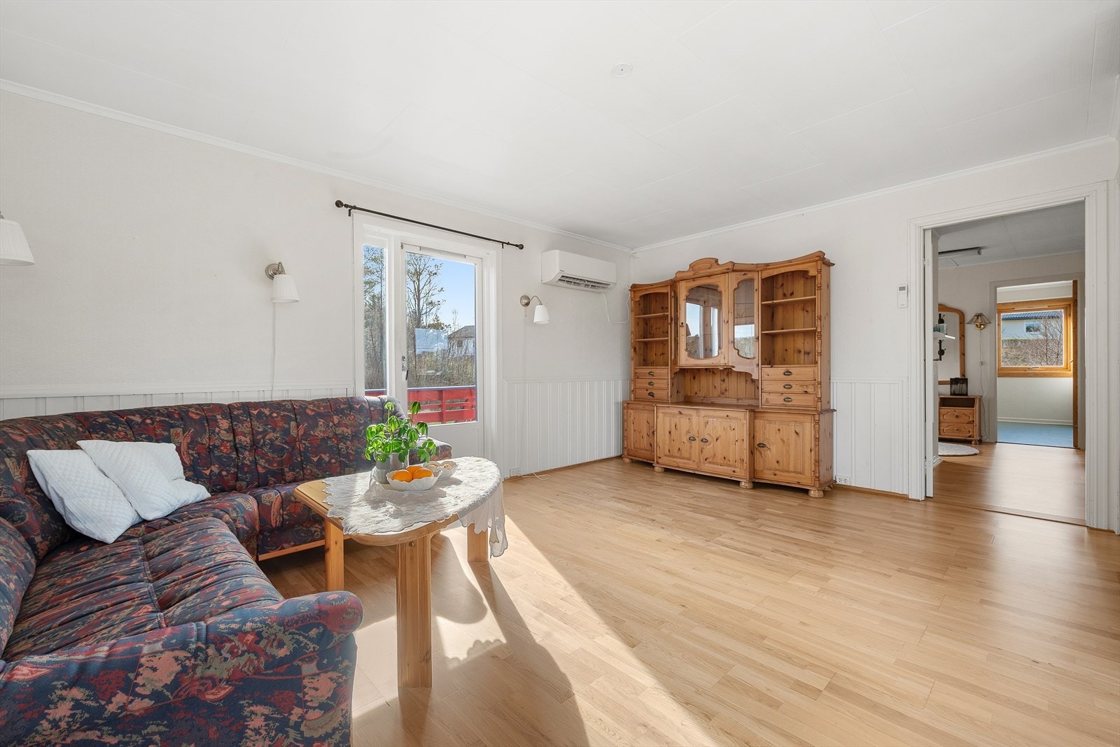 Med en gulvflate på hele 28 kvm byr stuen på gode møbleringsmuligheter. Galleribilde