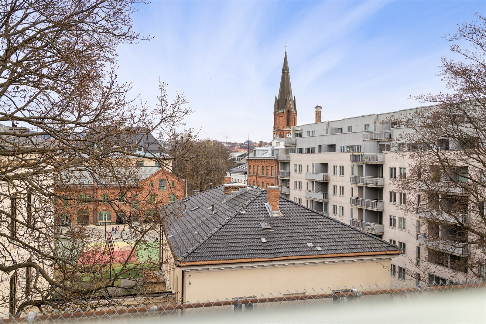 Utsikt fra stuen. Galleribilde