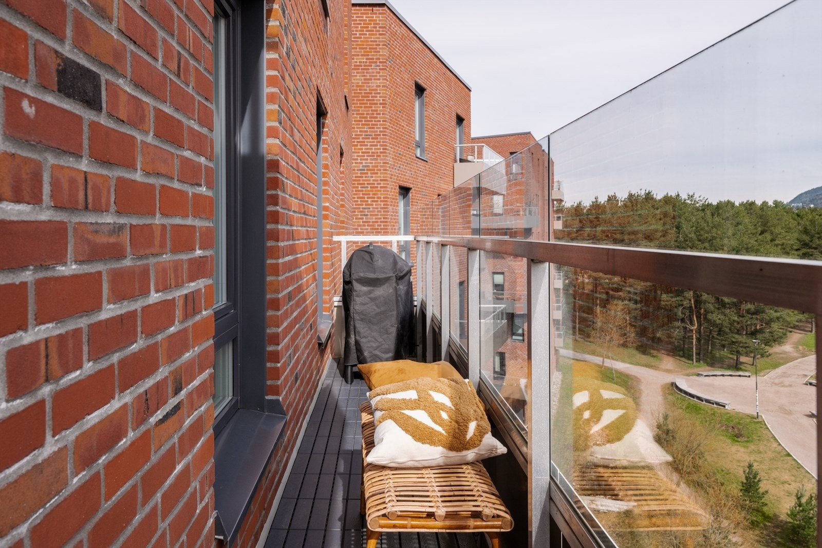 Leiligheten ligger fritt mot innsyn Galleribilde