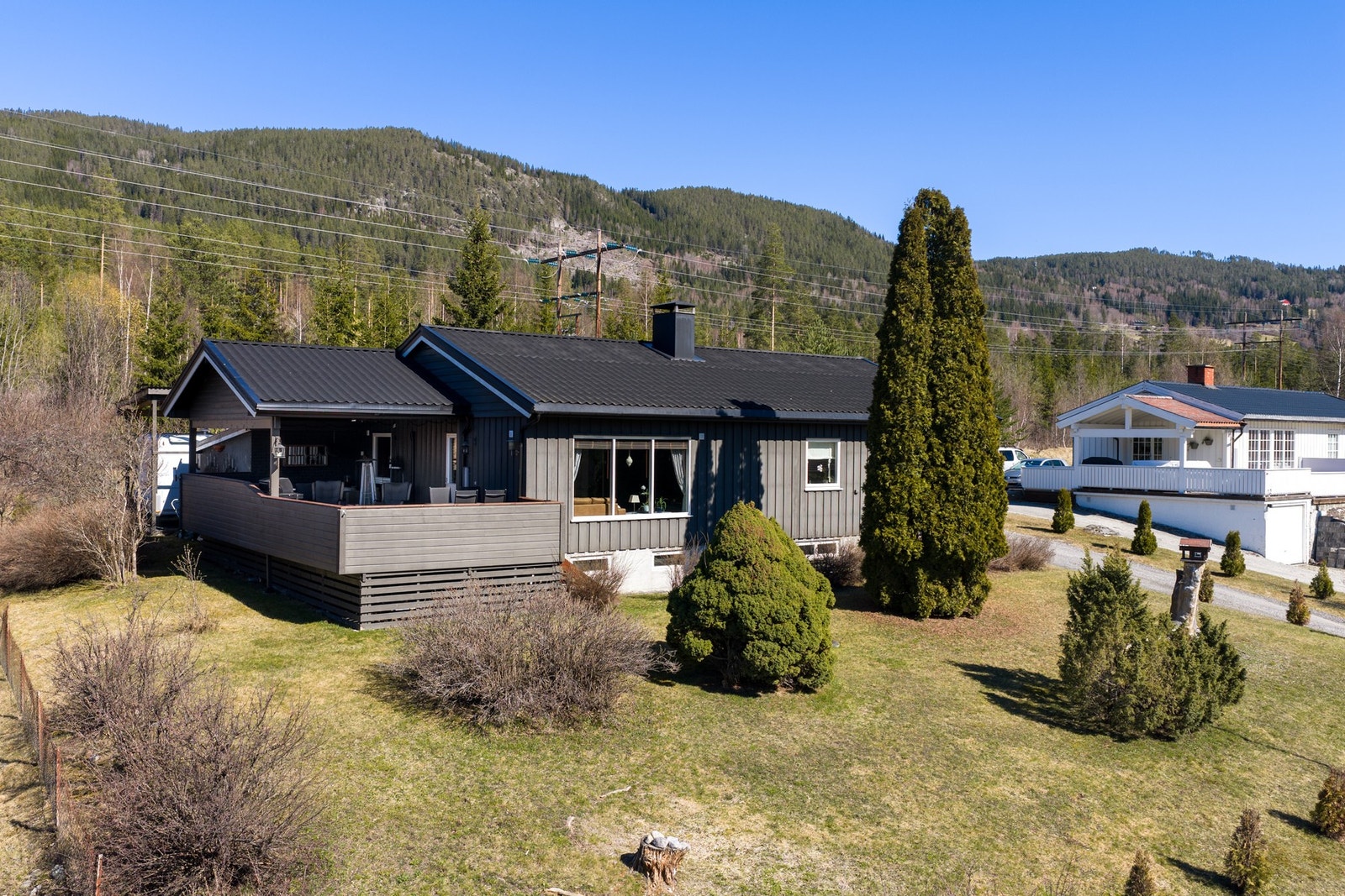 Velkommen til Hagaskogvegen 10, presentert av EIE Fjellmegleren. Foto: Uthus Photography Galleribilde