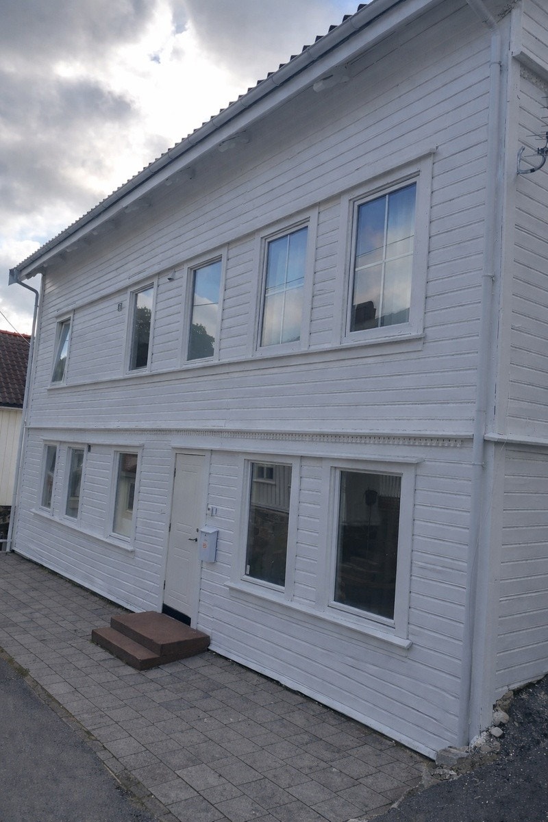 Egen inngang med privat uteplass. Galleribilde