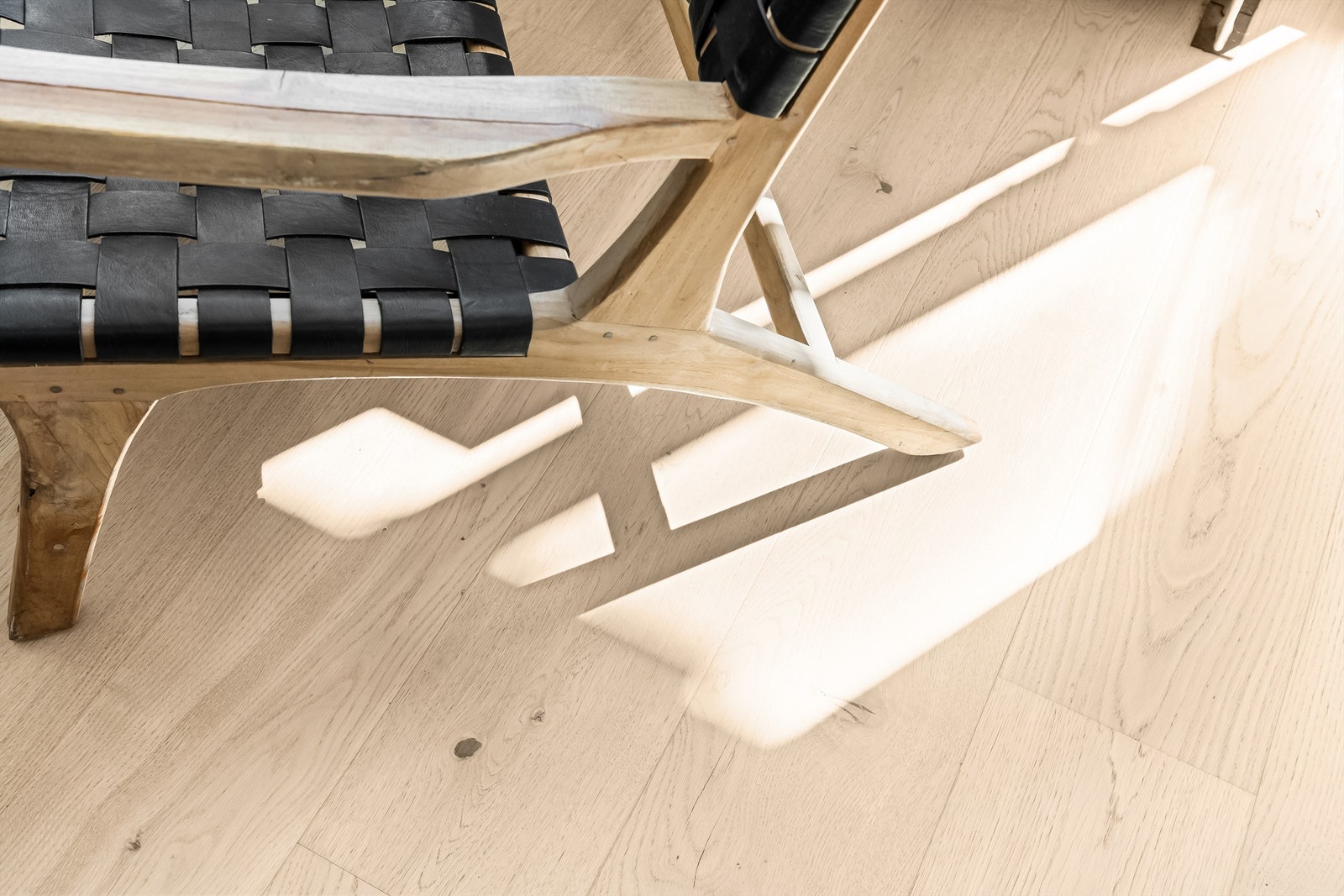 Flott en-stavs parkett ble lagt i 2021. Galleribilde