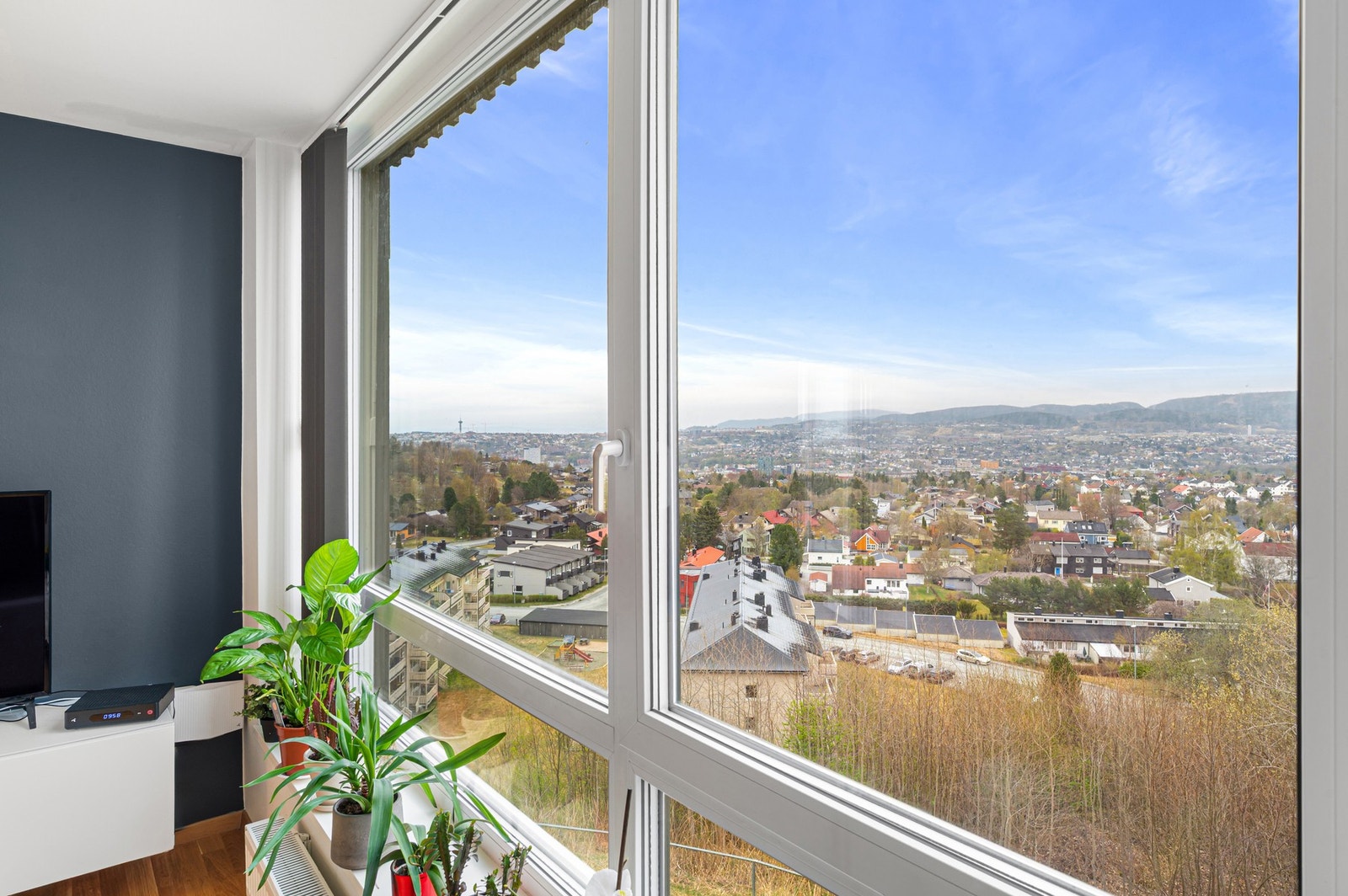 Det er fjernvarme og balansert ventilasjon. Galleribilde