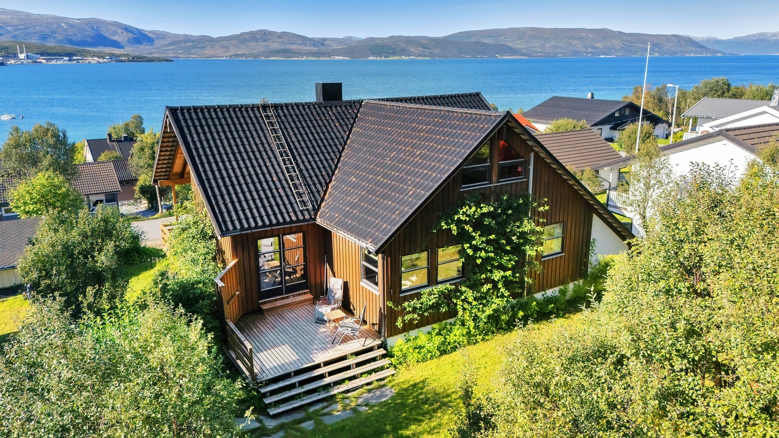 Velkommen til Skjelnanvegen 23 Foto: Stormcamp - Morgan (sommerbildene) Galleribilde