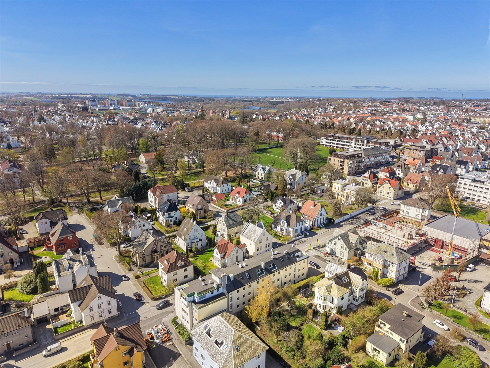 I umiddelbar nærhet finner du populære turområder som Mosvannet og Stokkavannet. Galleribilde