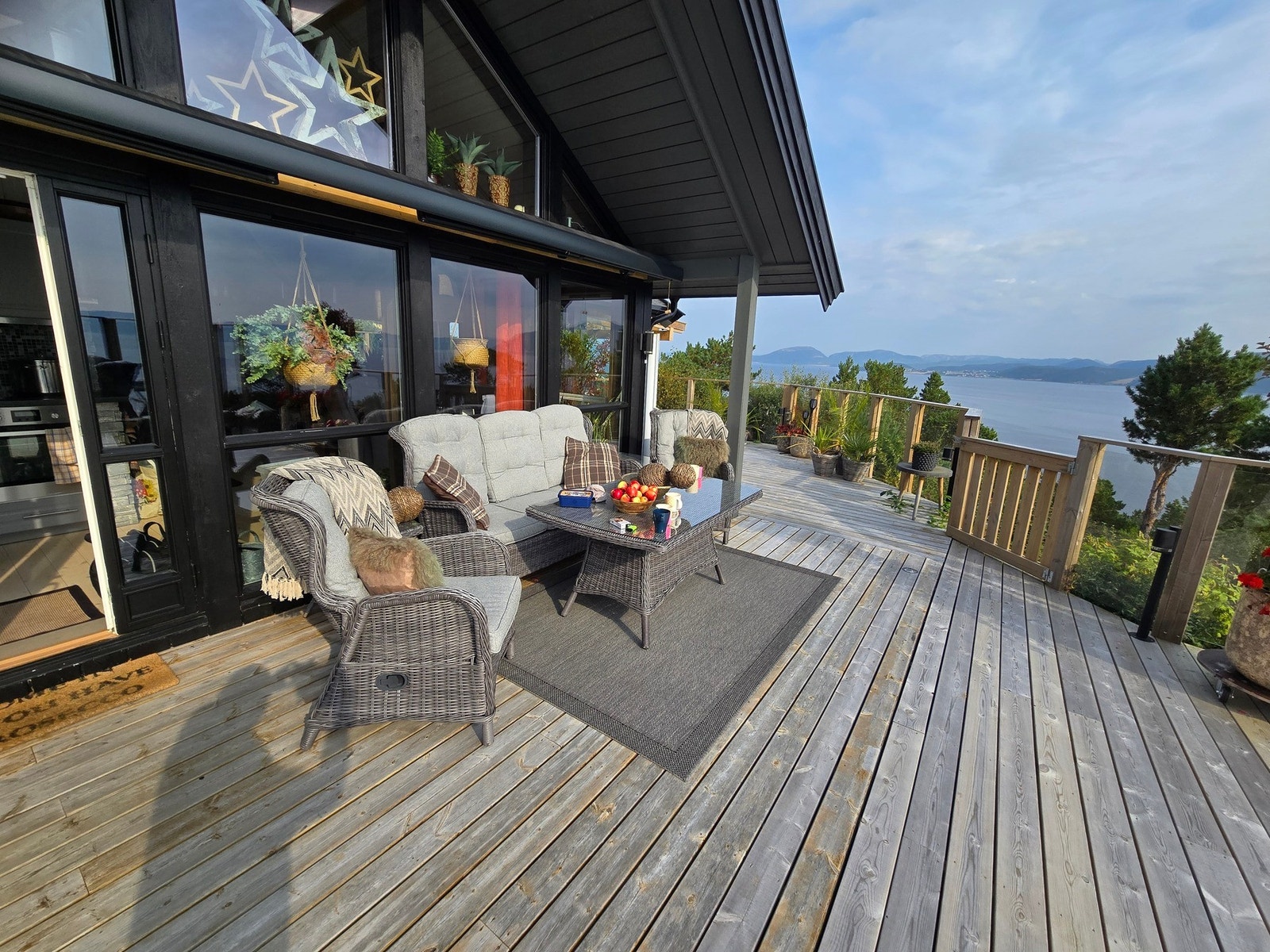 Selgers eget bilde - Terrasse Galleribilde