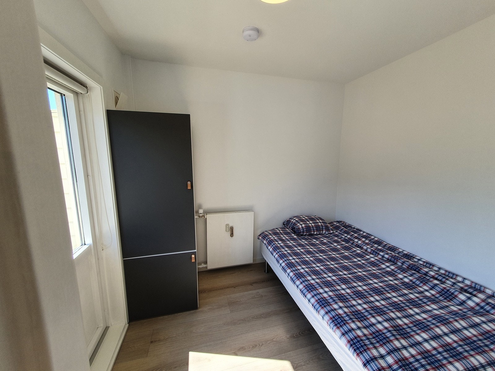 Soverom 2 med utgang til balkong Galleribilde