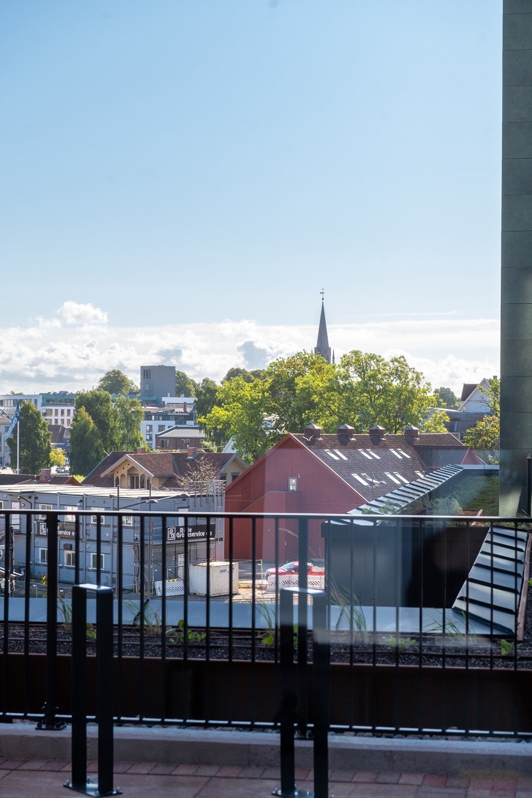 Her med flott utsikt mot deler av Fredrikstad sentrum. Galleribilde