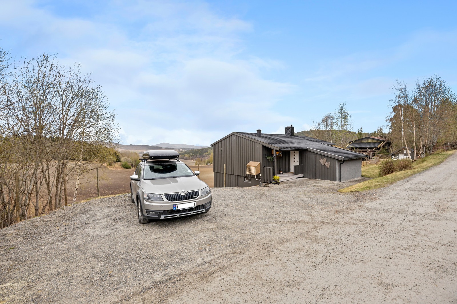 Oppstillingsplass for bil Galleribilde