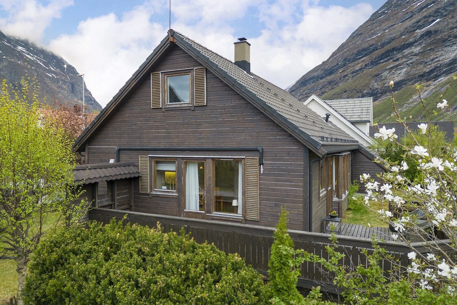 Her har man god plass til familien eller vennegjengen! Galleribilde