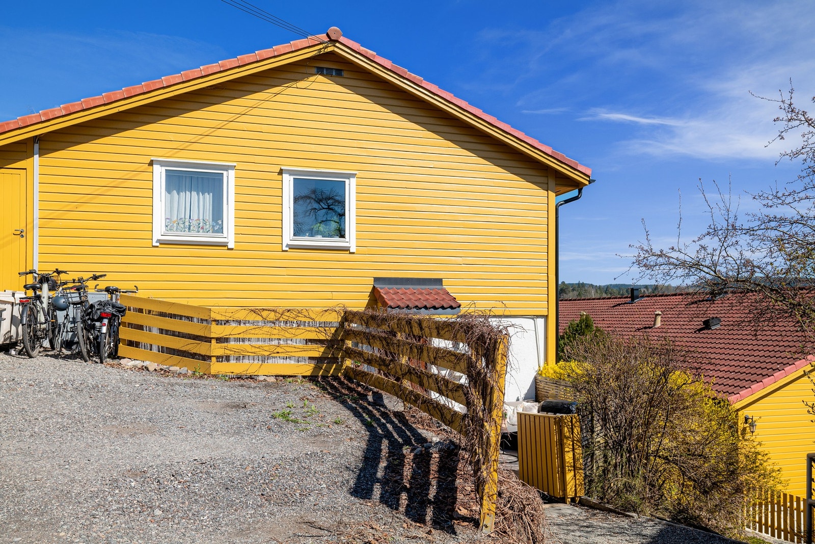 Leiligheten disponerer en ekstern bod på ca. 4 m² med strømtilførsel. Galleribilde