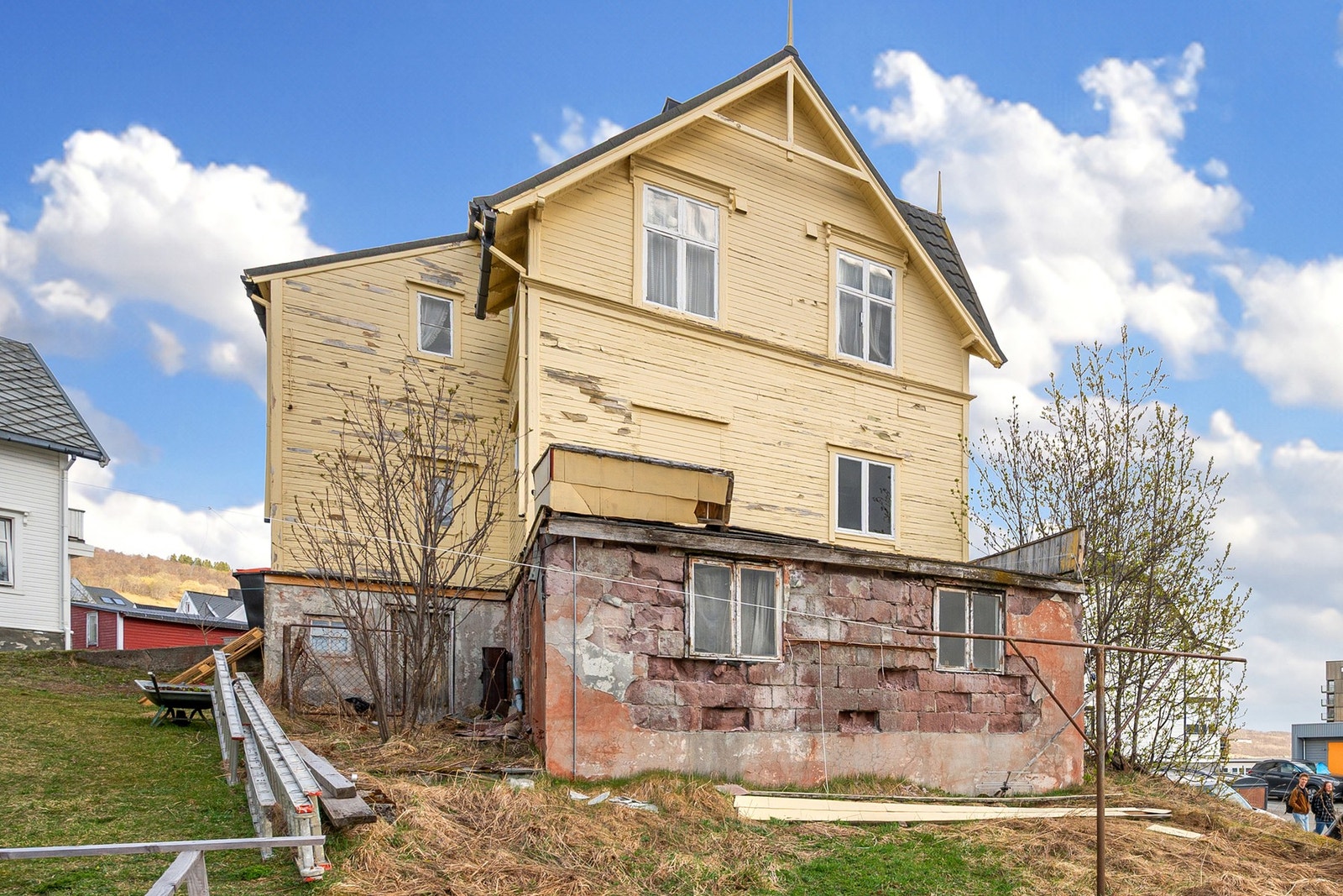 En spennende mulighet til å skape din egen bolig fra bunnen av, med stort handlingsrom for både materialvalg og standard. Galleribilde