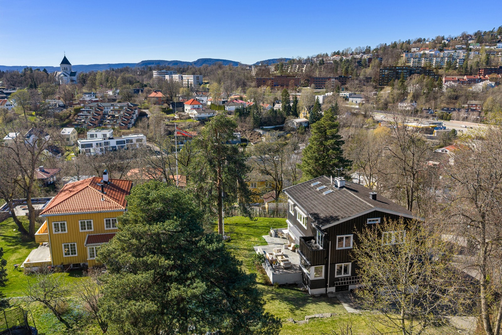 Barnevennlig boligområde med kort vei til skoler og barnehager. Galleribilde