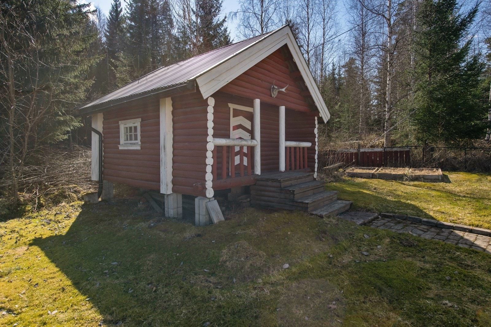 Sjarmerende stabbur med god lagringsplass. Galleribilde