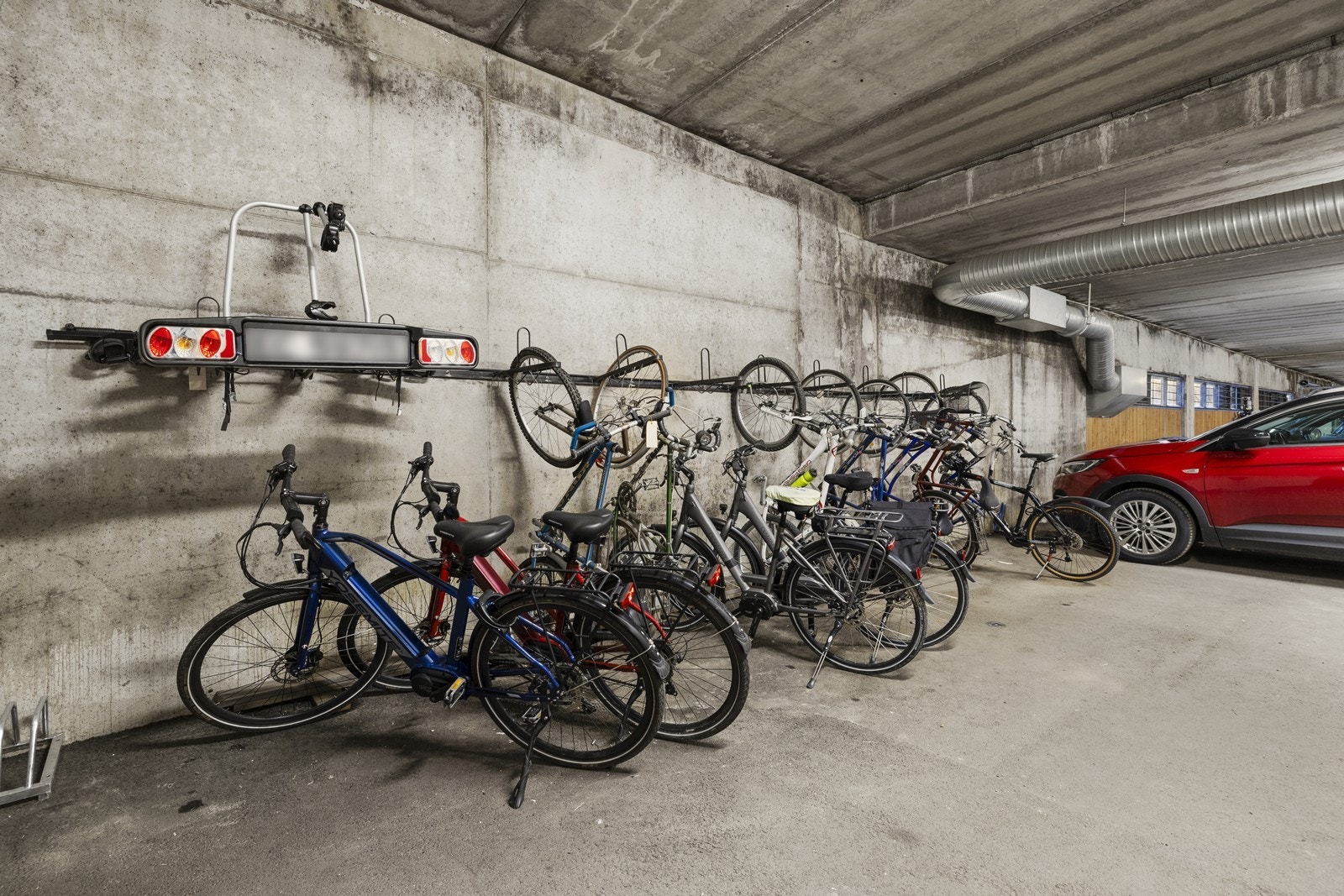I garasjeanlegget er det også felles sykkelparkering. Galleribilde