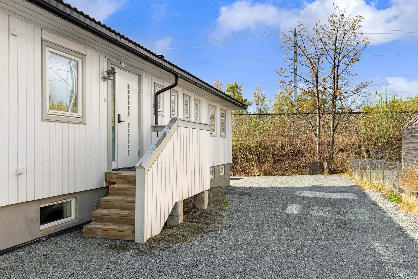 Inngangsparti hoveddel. Galleribilde