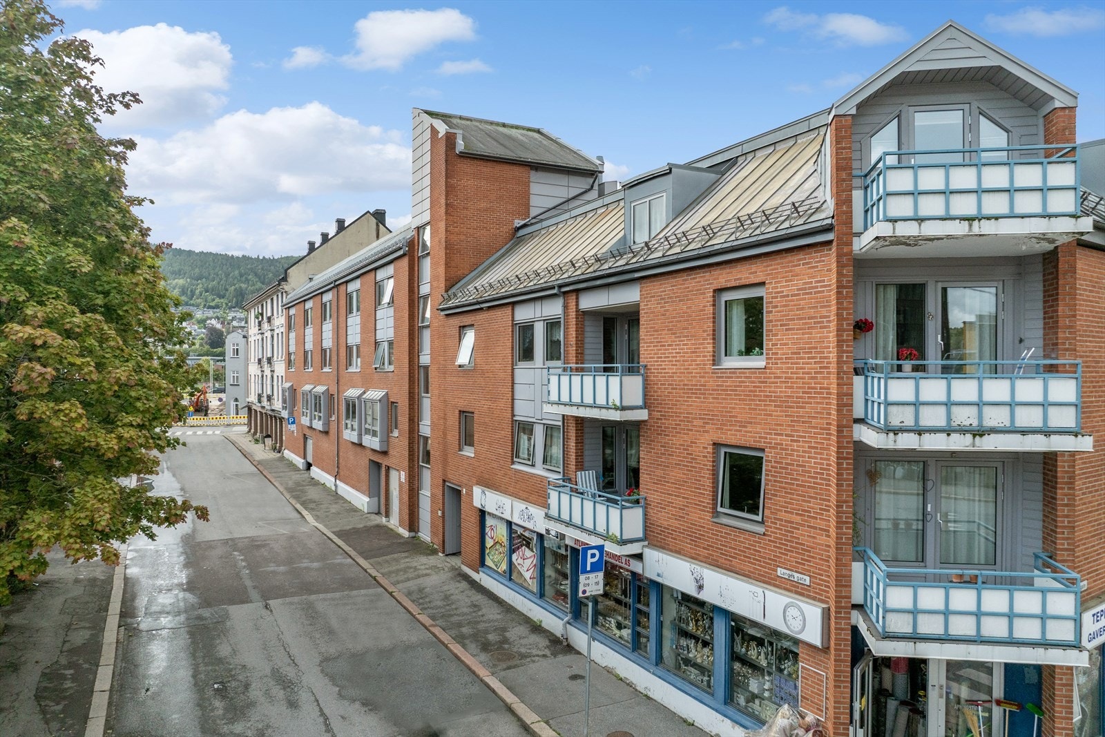 Borettslaget er veldrevet. Det er heis i bygget for enkel adkomst. Galleribilde