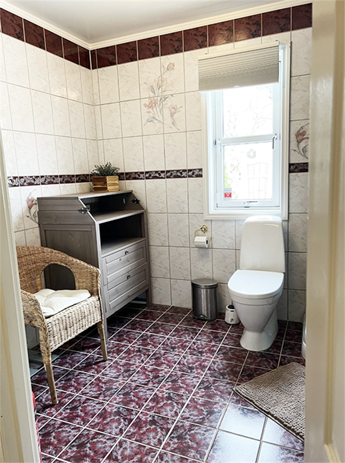 Badet har varmekabler i gulv. Galleribilde