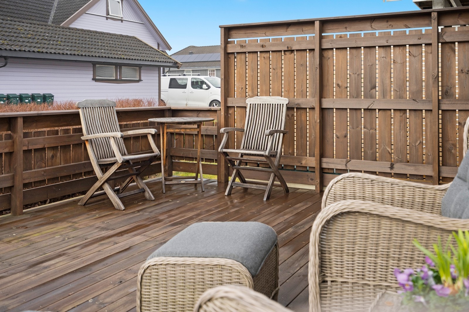 Verandaen gir en fin, privat uteplass. Galleribilde