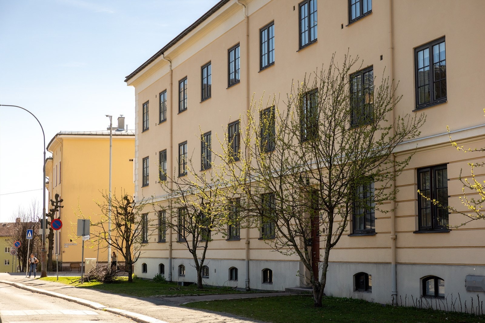 Bygården er klassisk og sentralt plassert Galleribilde