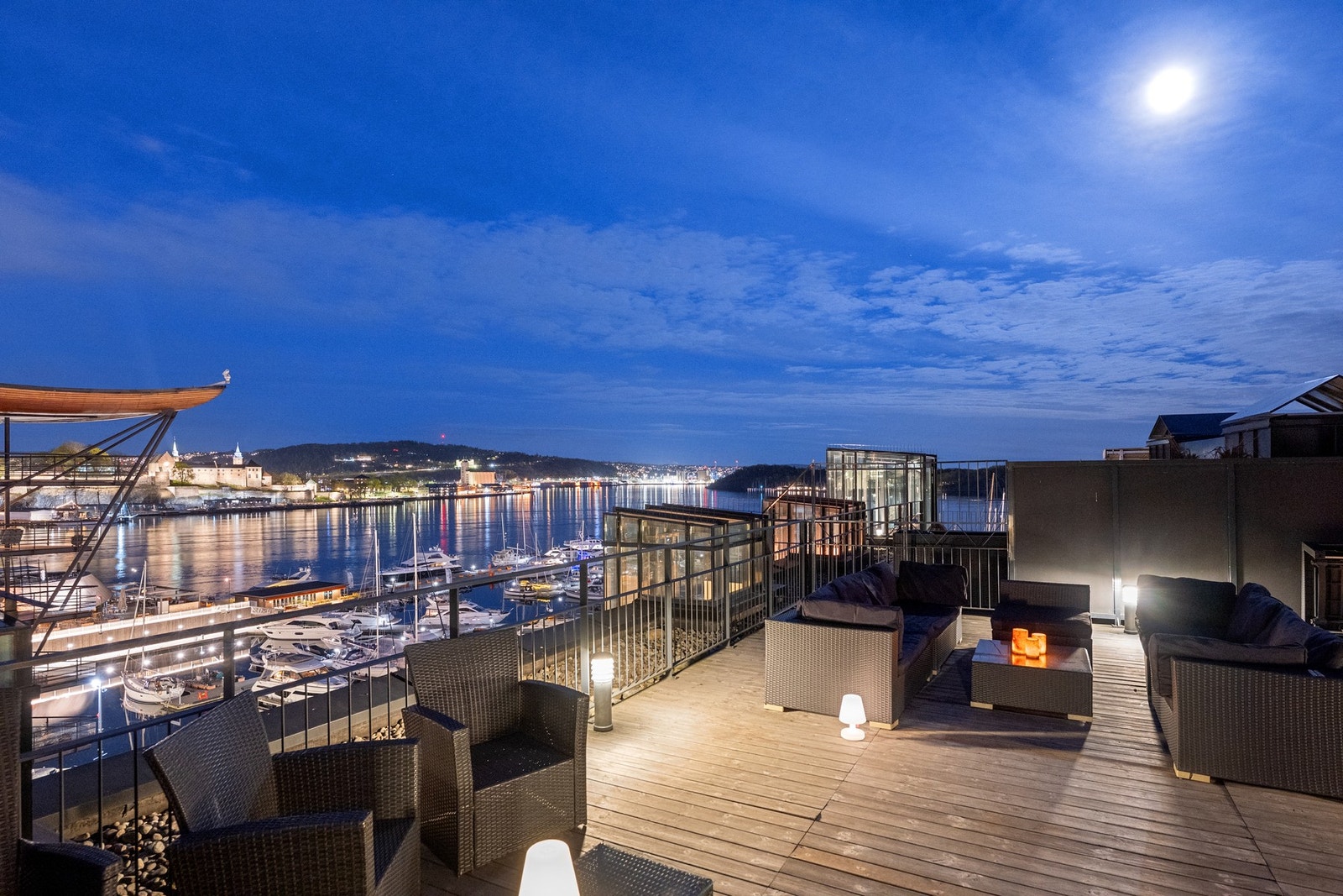 Sameiet har en hyggelig felles takterrasse hvor solen kan nytes hele dagen. Galleribilde