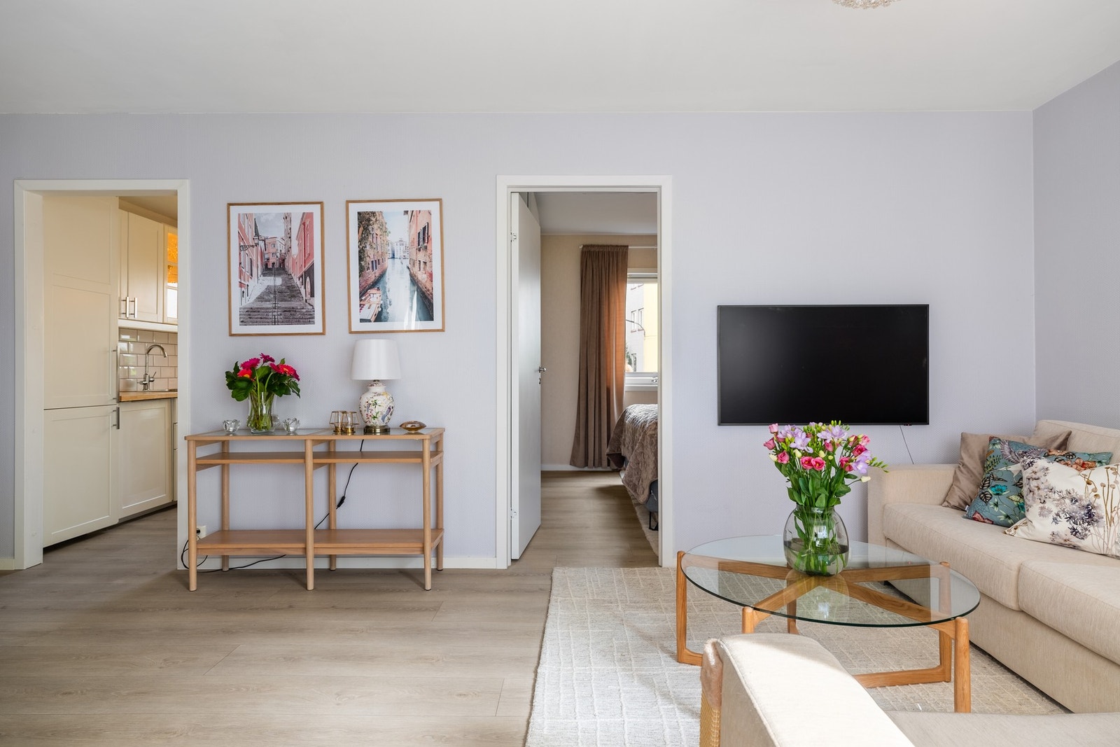 Varmtvann, kabel-tv og bredbånd (1000/1000 Mbit) er inkludert i fellesutgifter Galleribilde