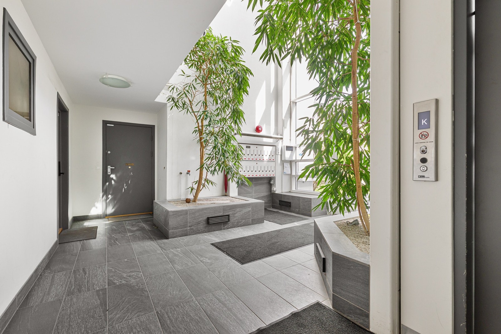Heis i bygget. Galleribilde