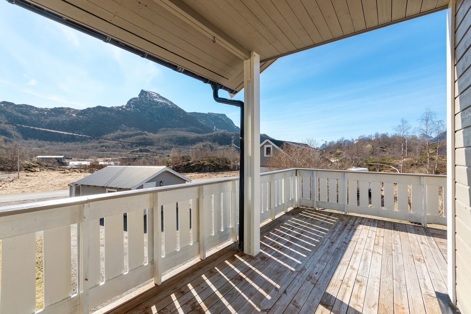 Verandaen er delvis overbygd. Galleribilde