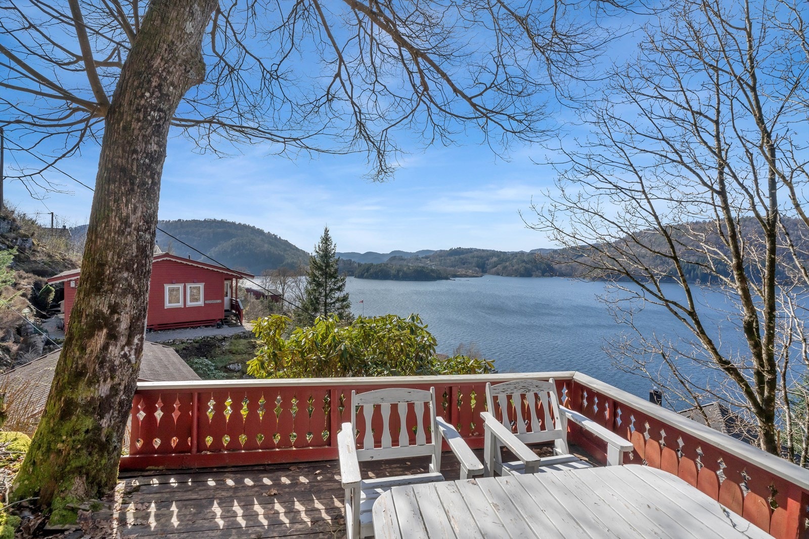 Terrasse ovenfor anneks/bod Galleribilde