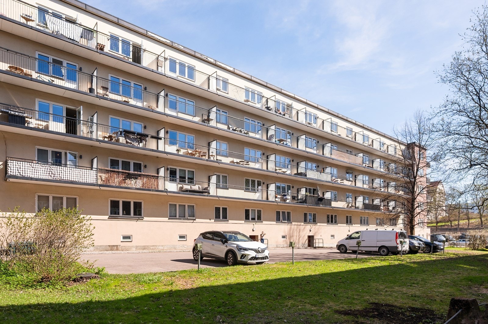 Mulighet for parkeringsleie via styret. Galleribilde