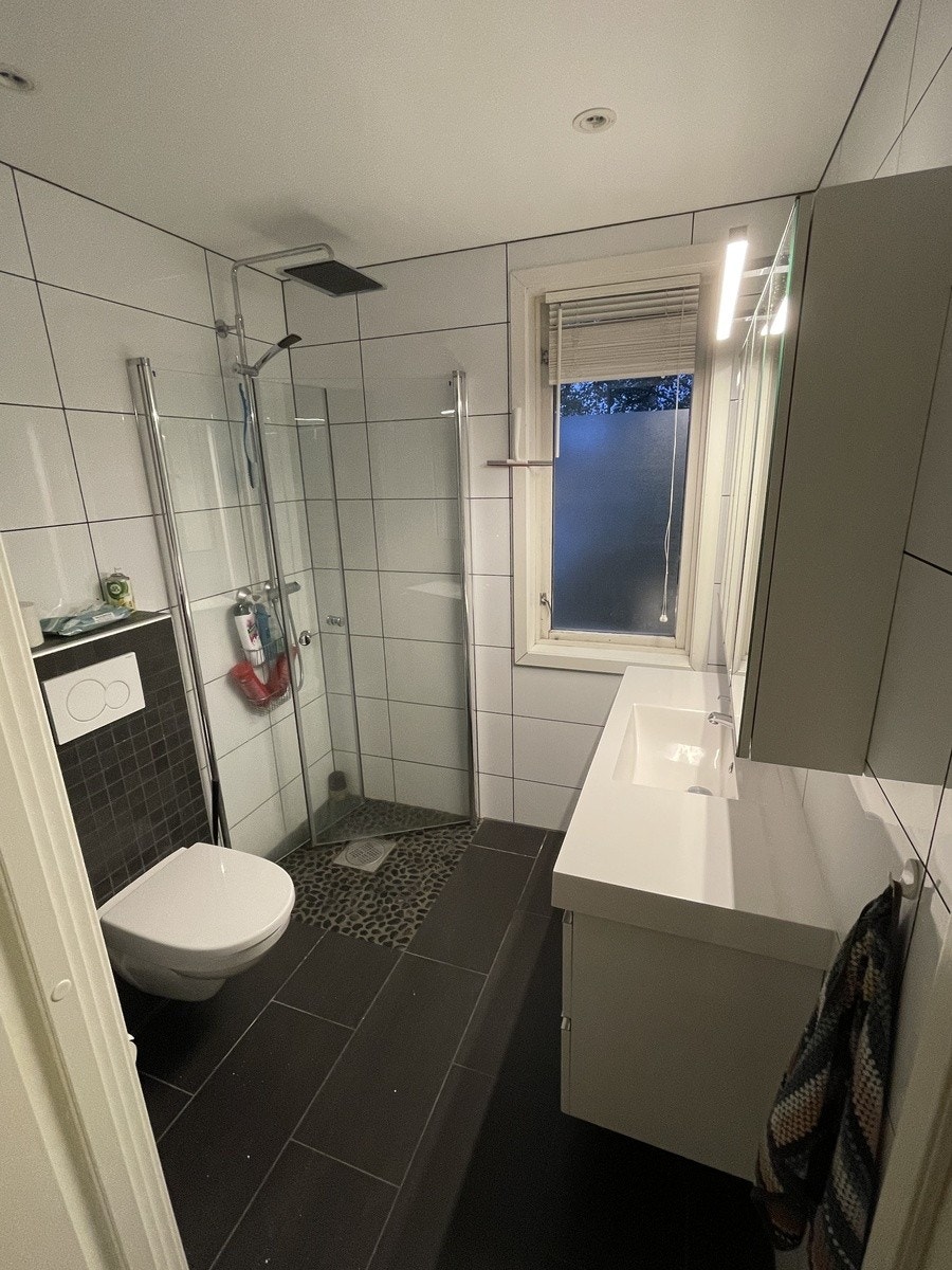 Bad 1 etg Galleribilde