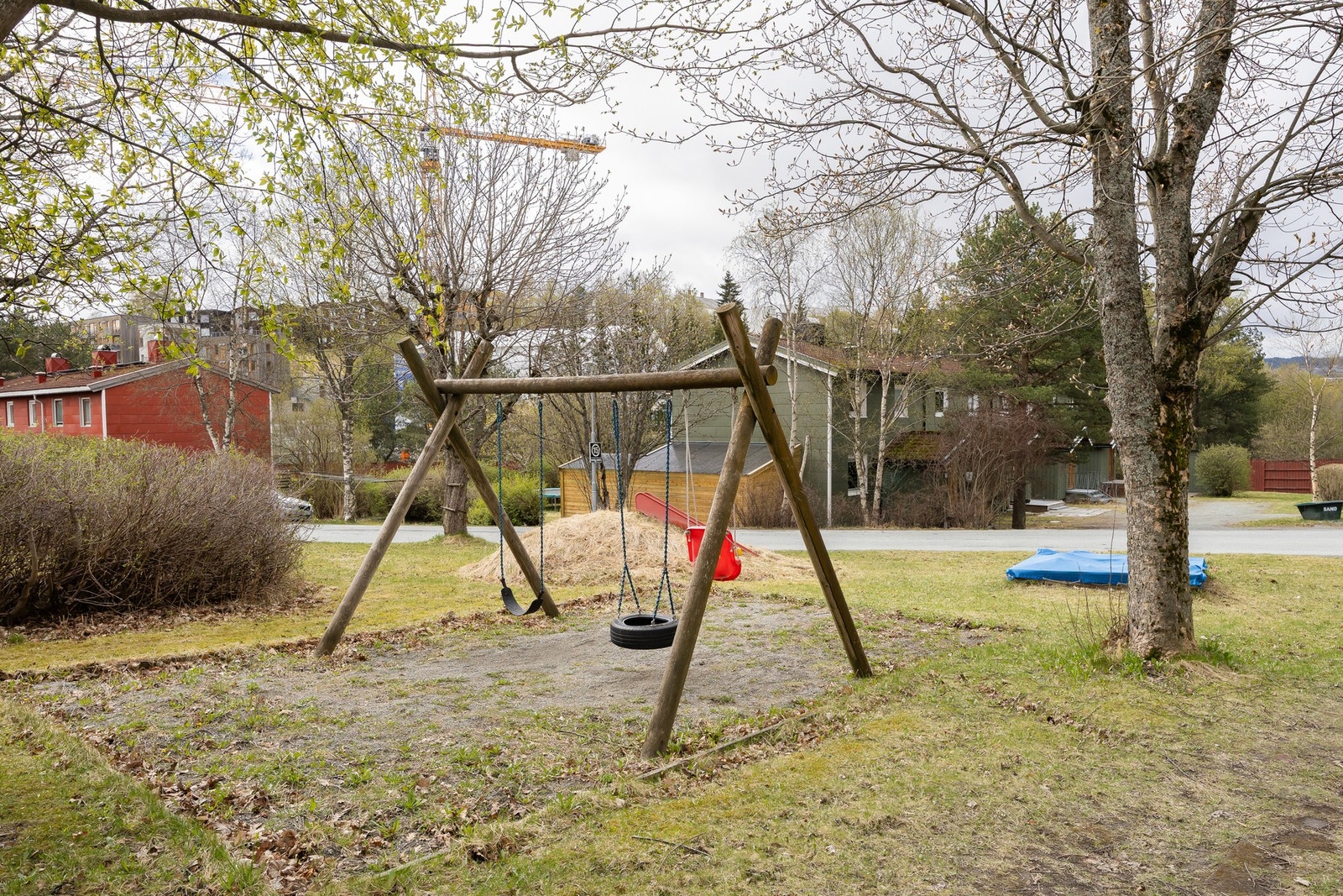 Lekeplass i nærområdet. Galleribilde