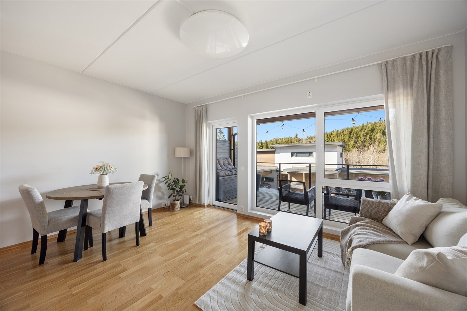 Hedda Marie Faber v/DNB Eiendom har gleden av å presentere Haugbro Terrasse 166! Galleribilde